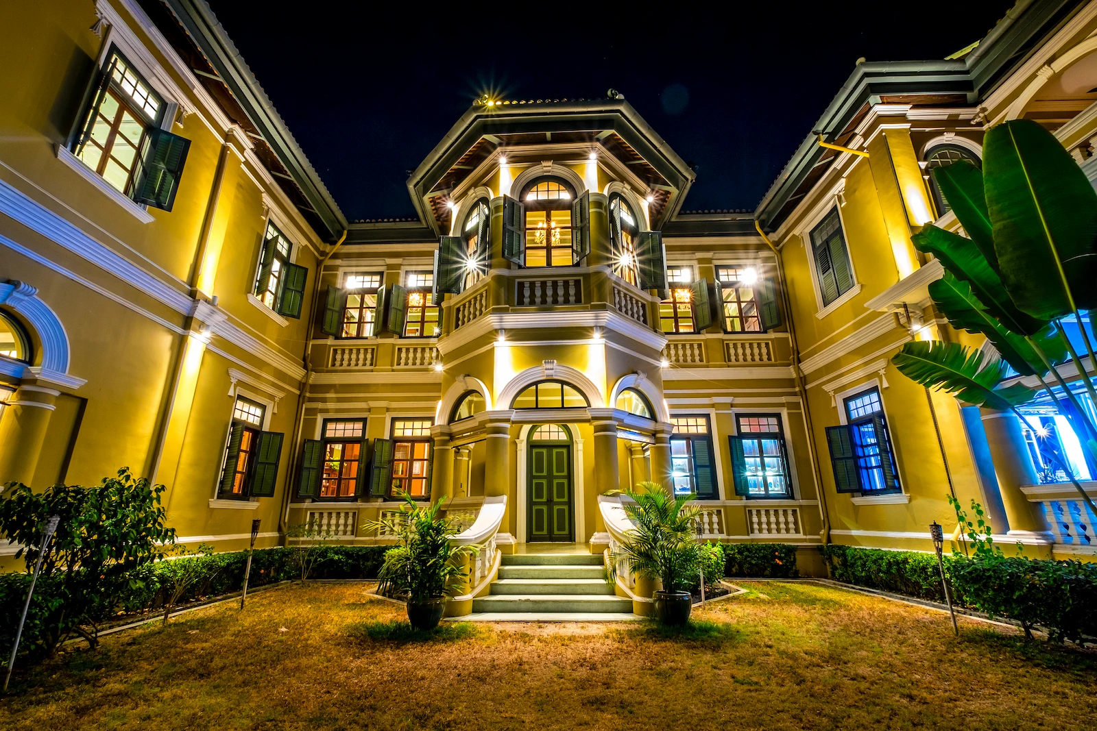 Exclusive Villa Architecture
